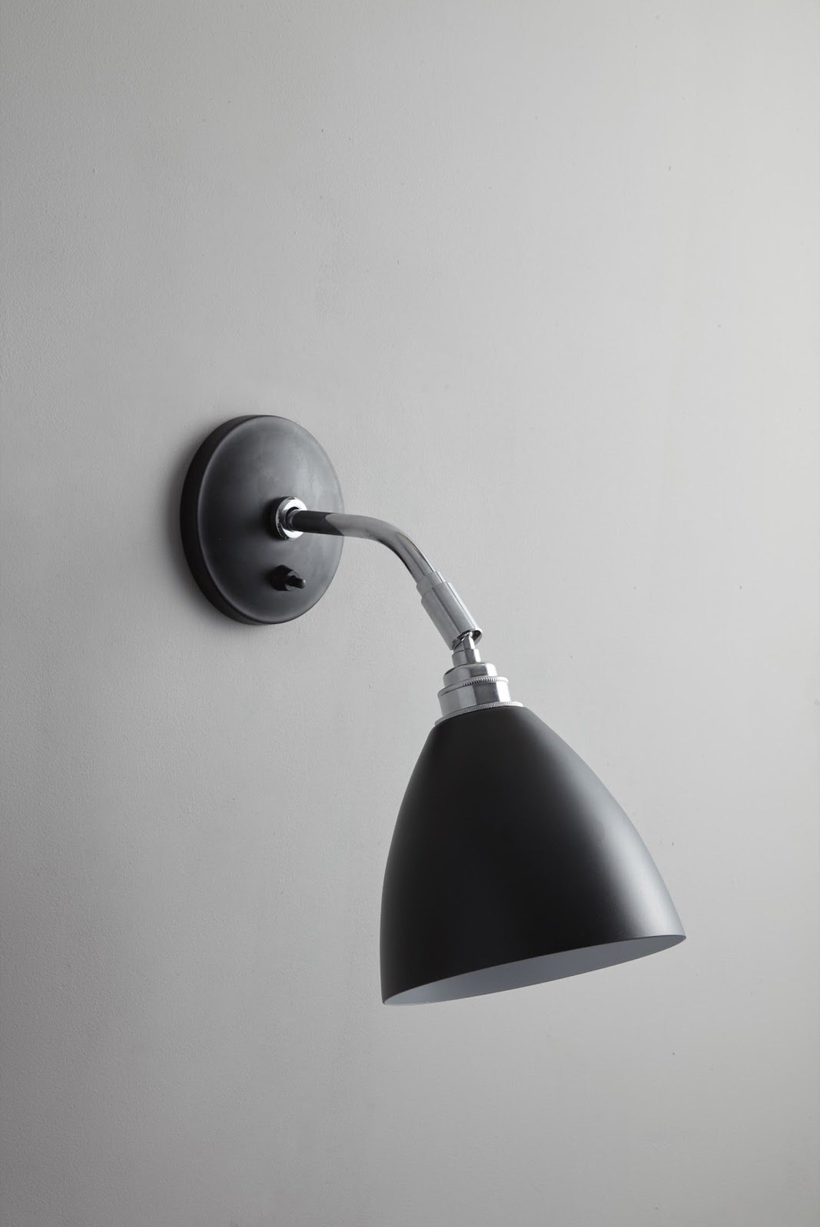 Variant Image for Noir