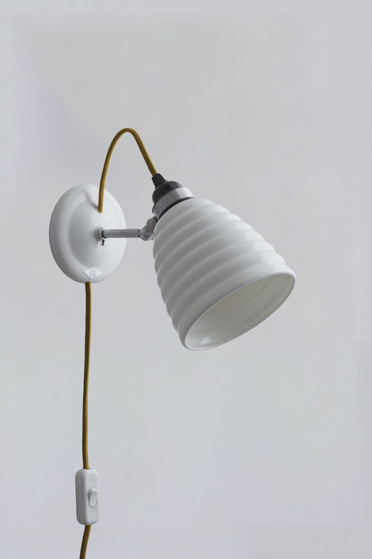 OBTC Product Image, Light Off: Hector Bibendum Wall Light Plug, switch & cable, Yellow Cable Range