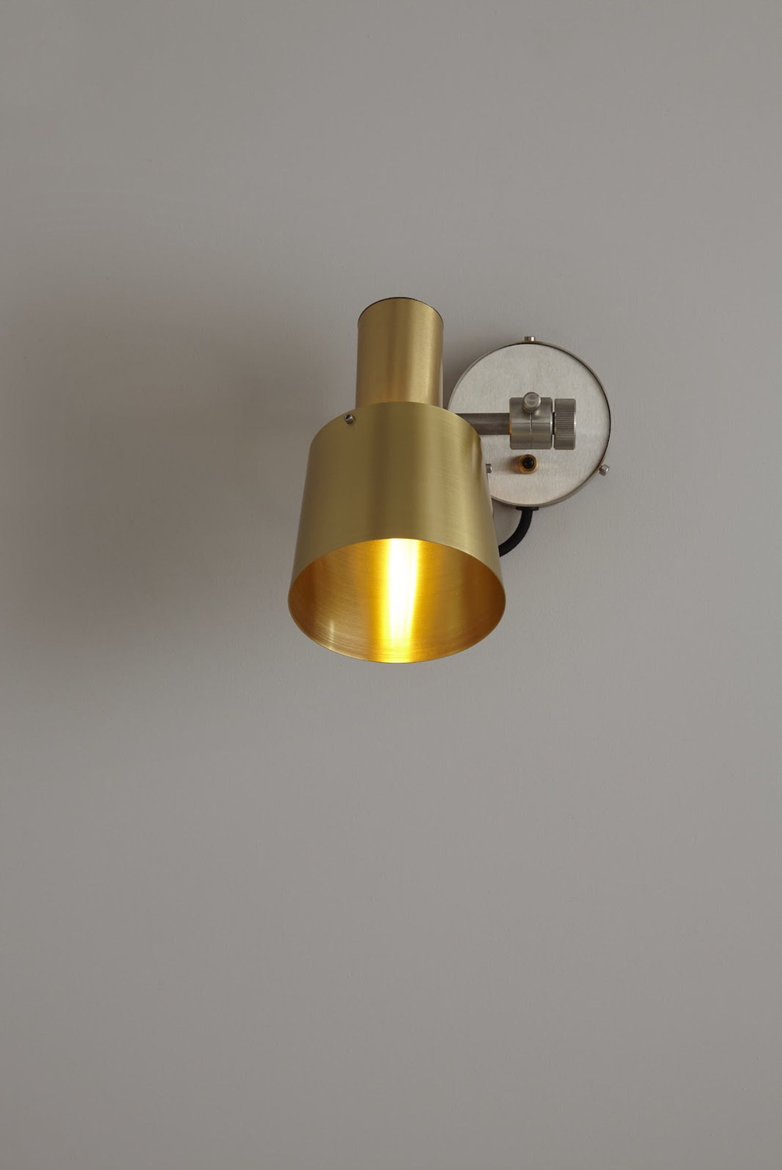 Variant Image for Satin Brass