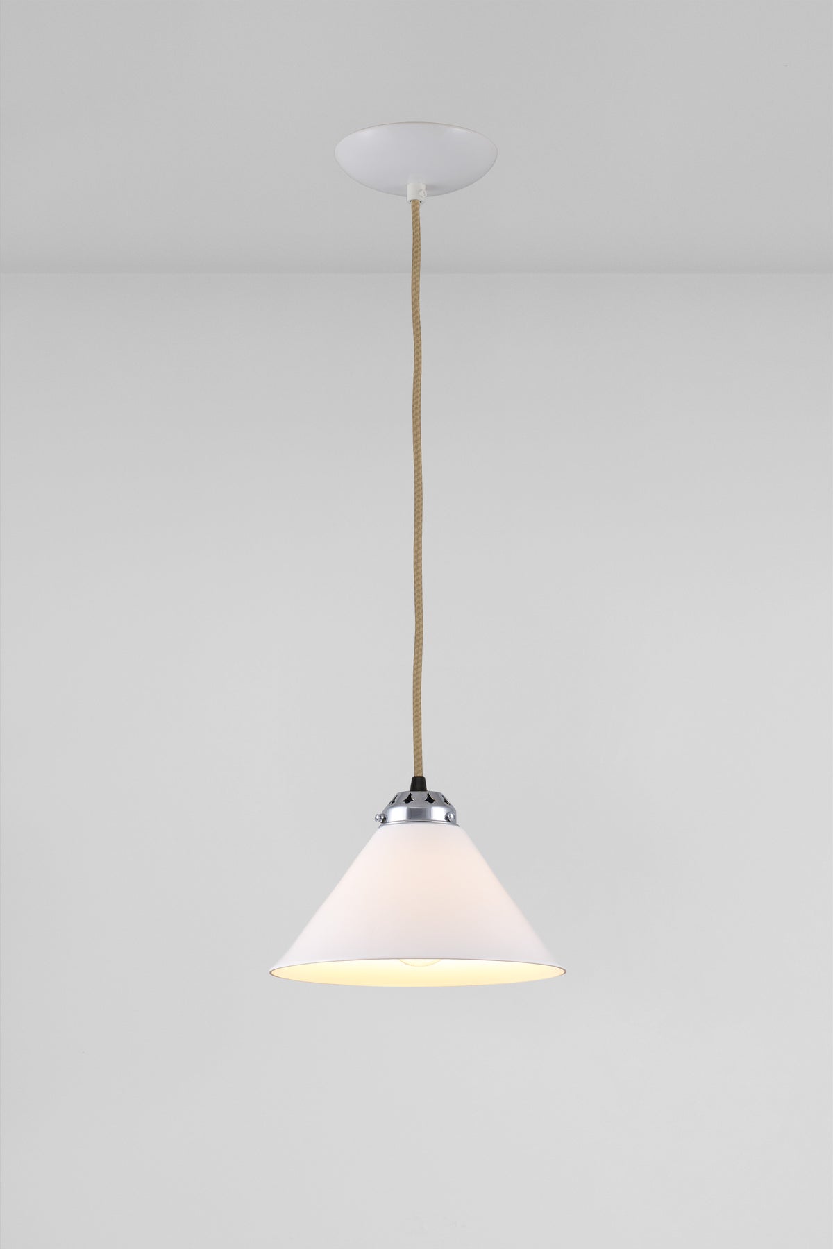 Cobb Small Pendant