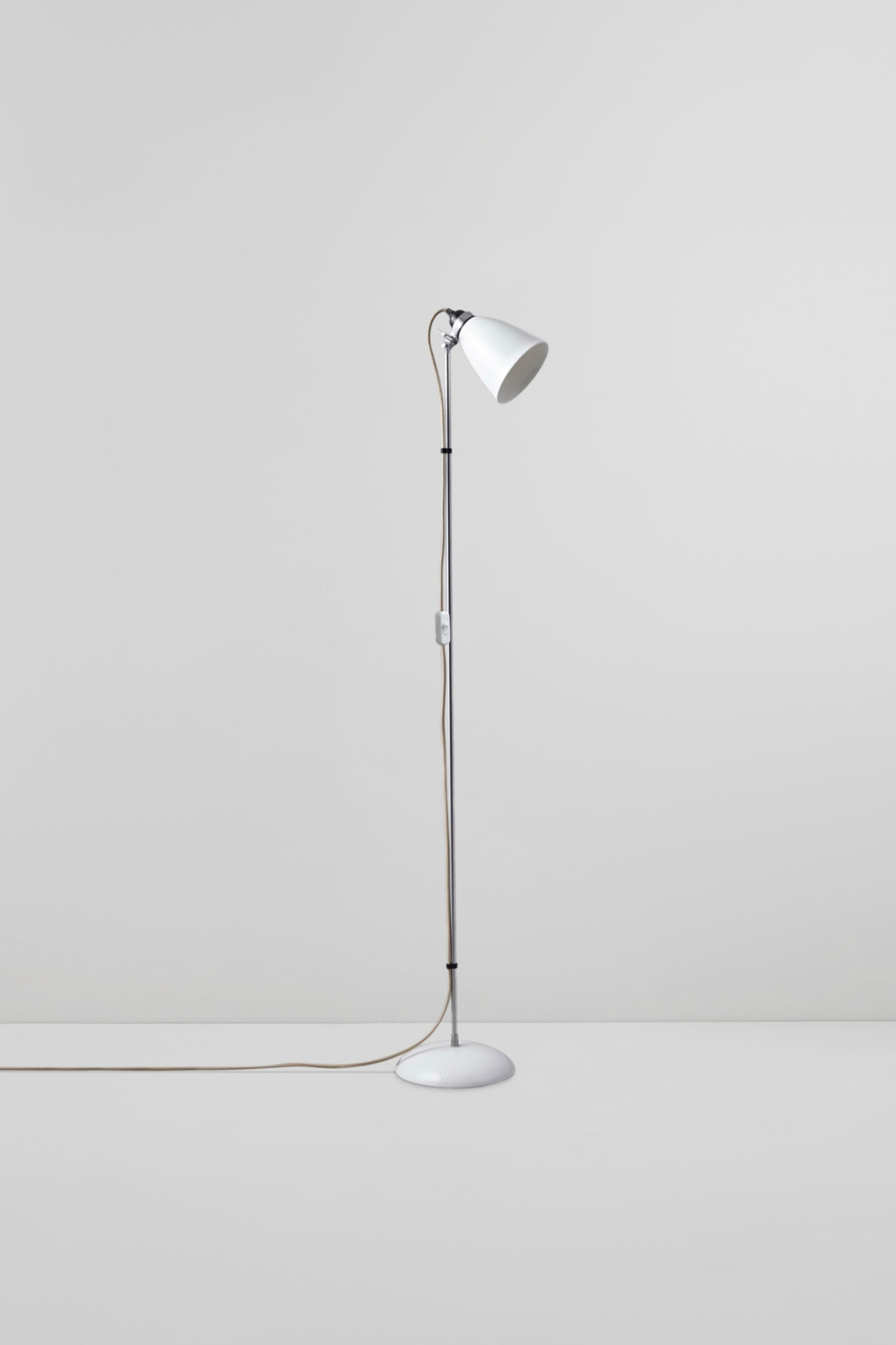 Hector Medium Dome Floor Light
