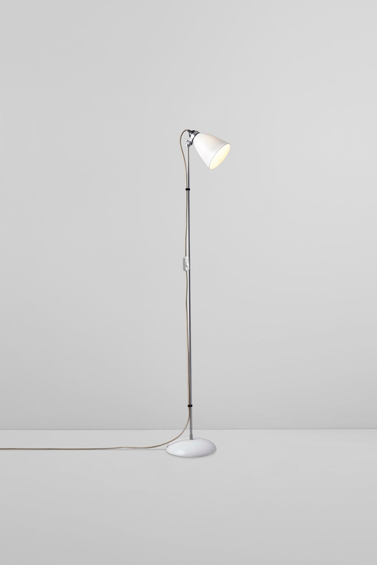 Hector Medium Dome Floor Light