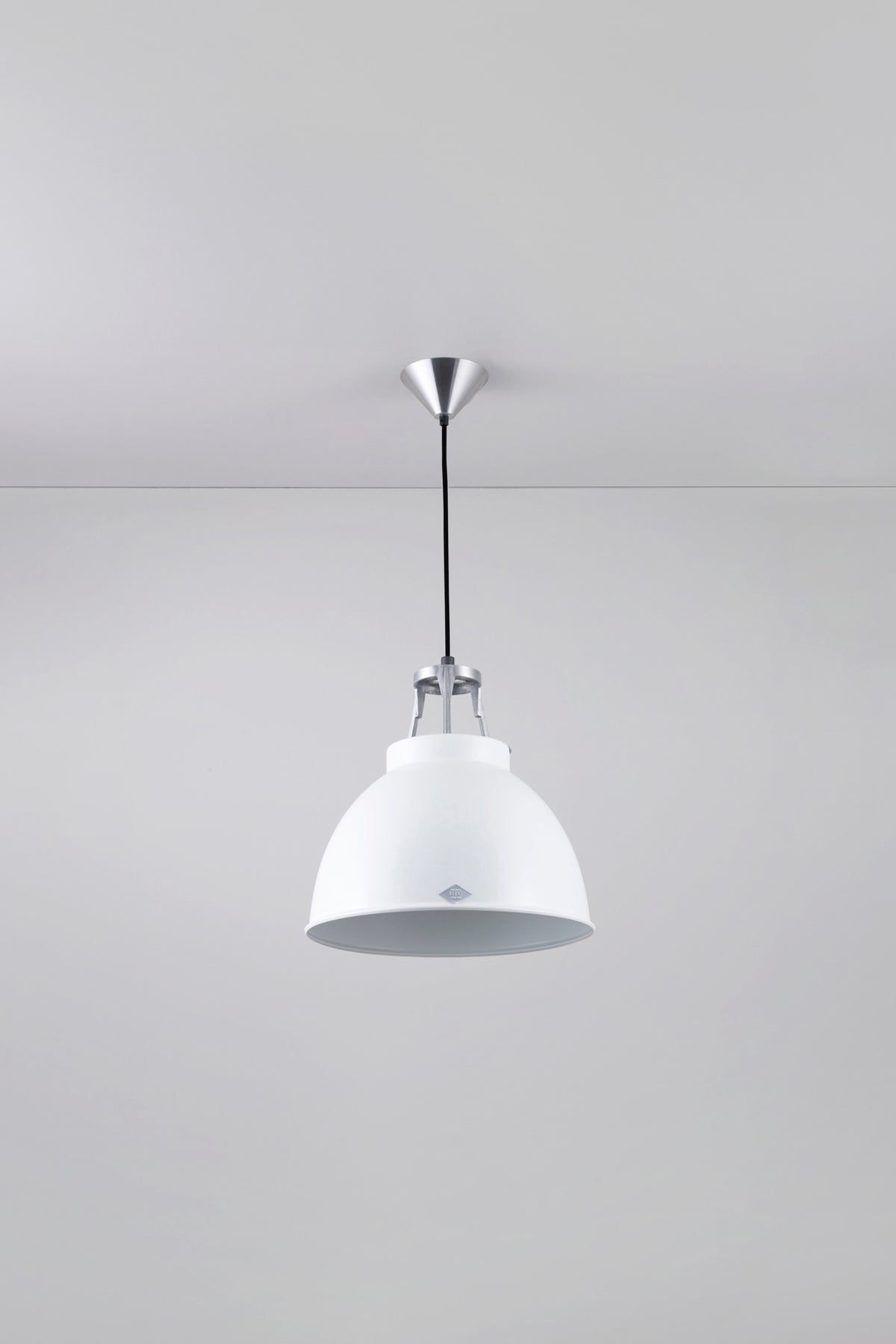 Variant Image for White / White