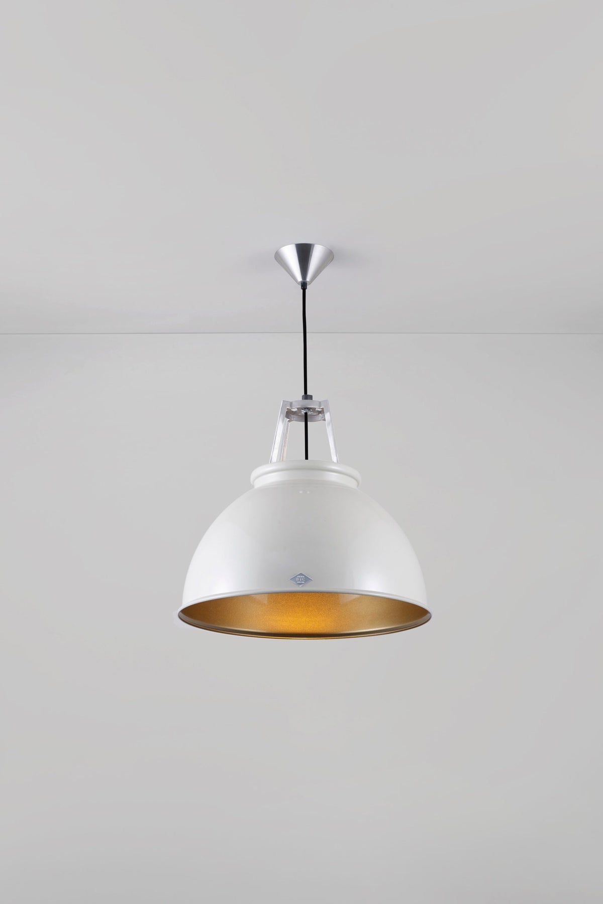 Titan Pendelleuchte Größe 3