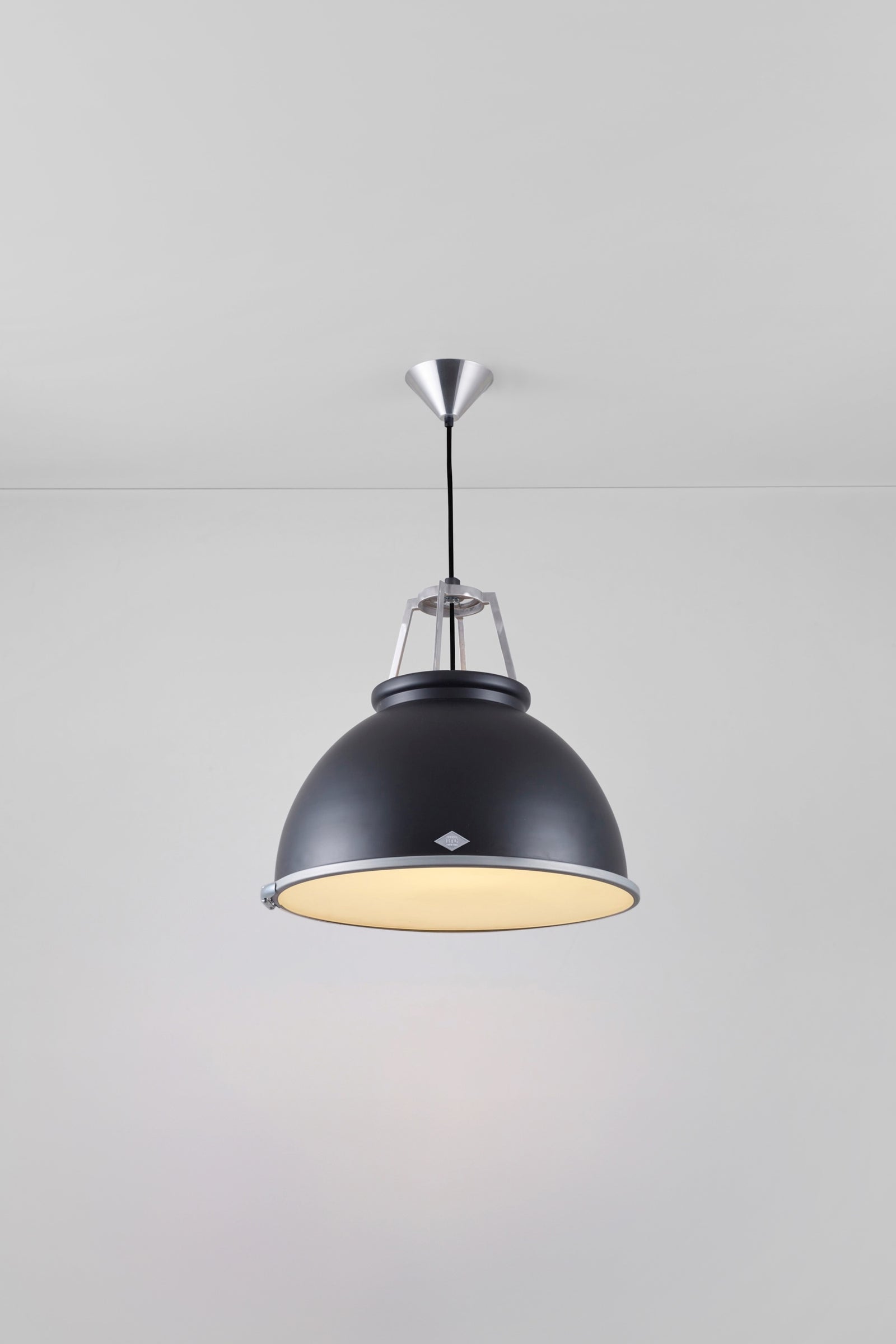 Variant Image for Noir / Verre Dépoli
