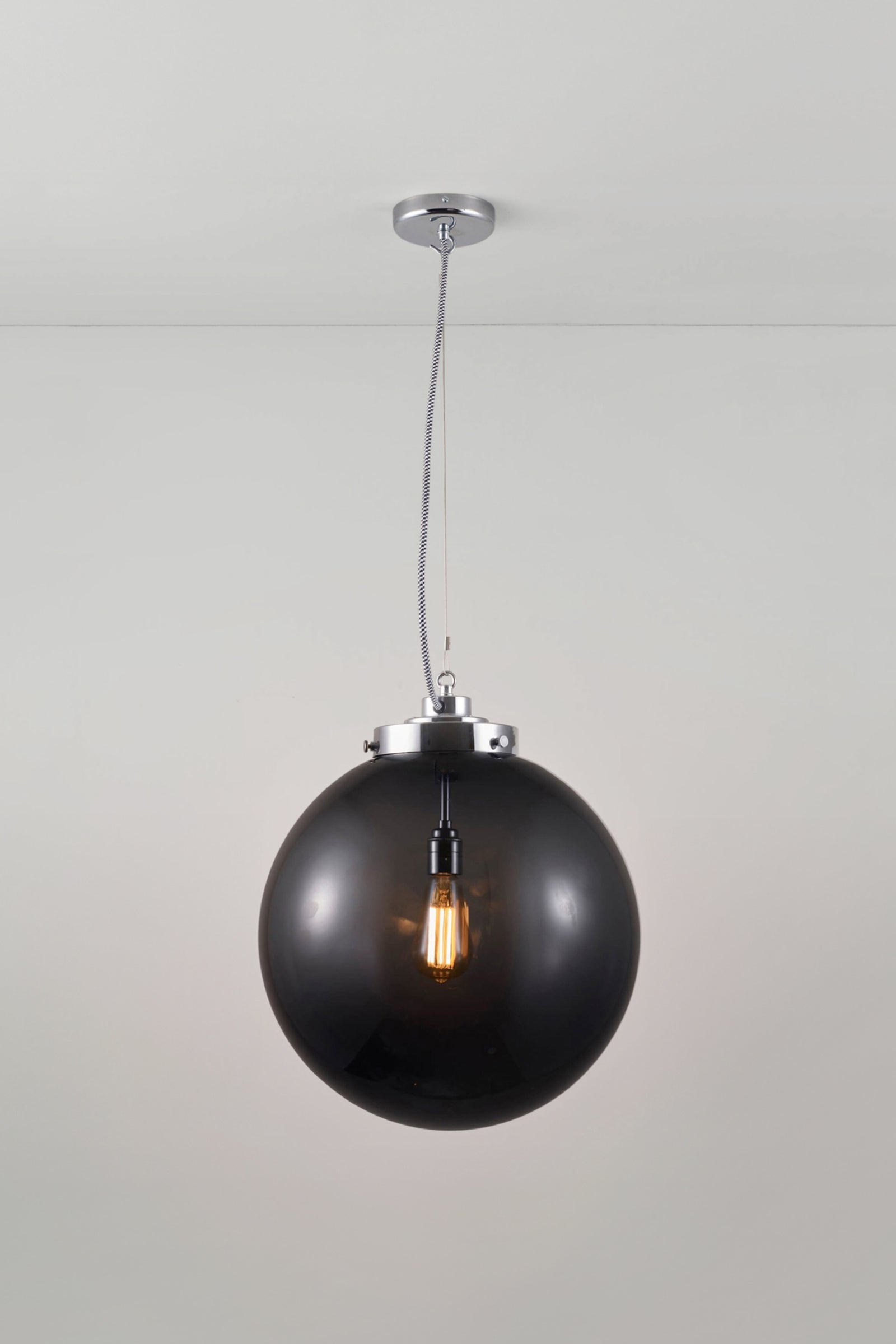 Variant Image for Chrome / Anthracite