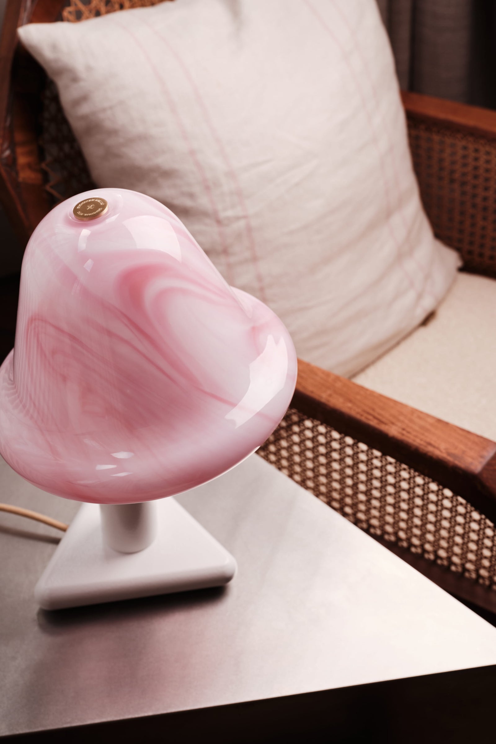 Variant Image for Textured White / Strawberry