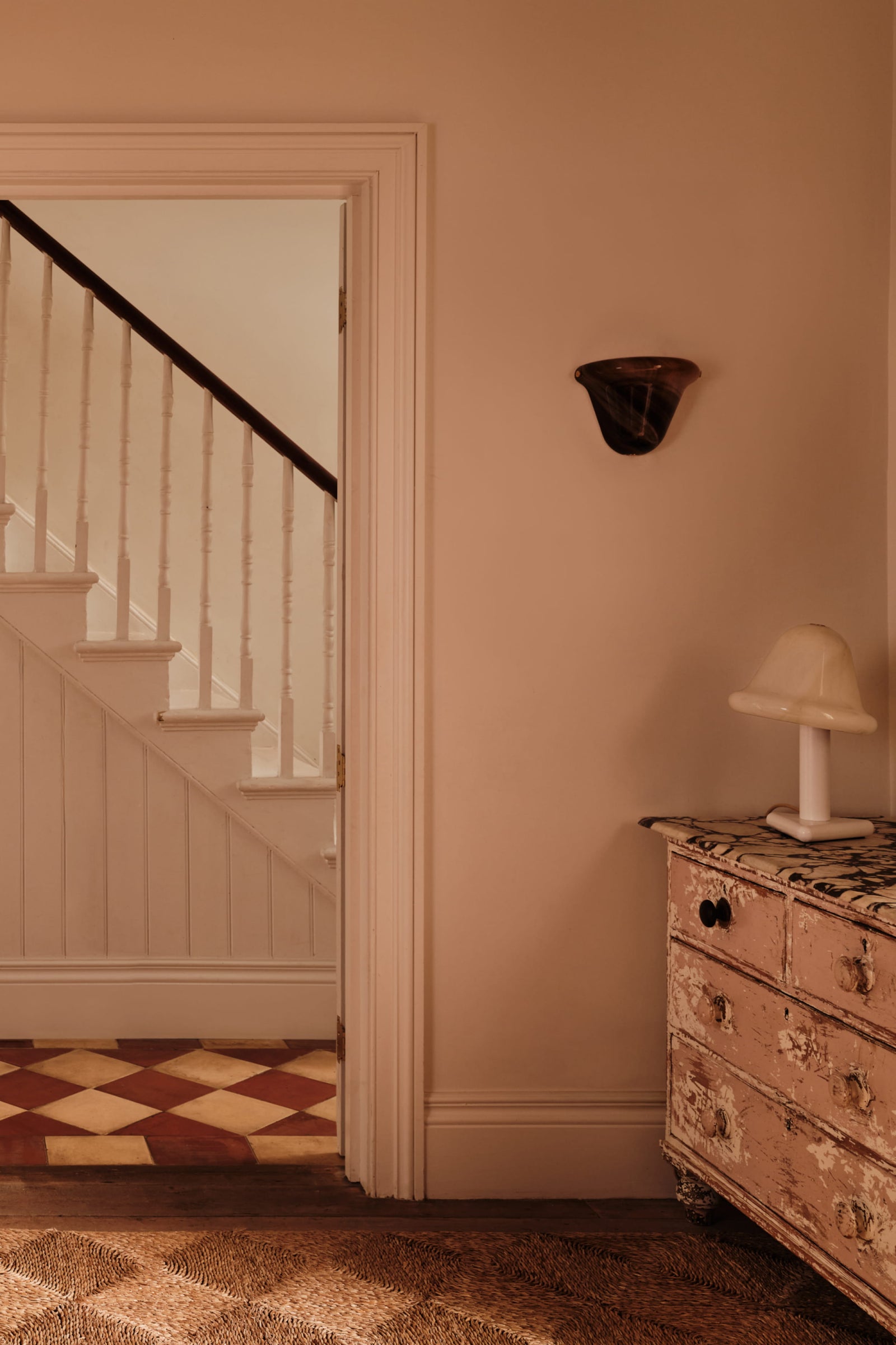 Variant Image for Textured White / Vanilla