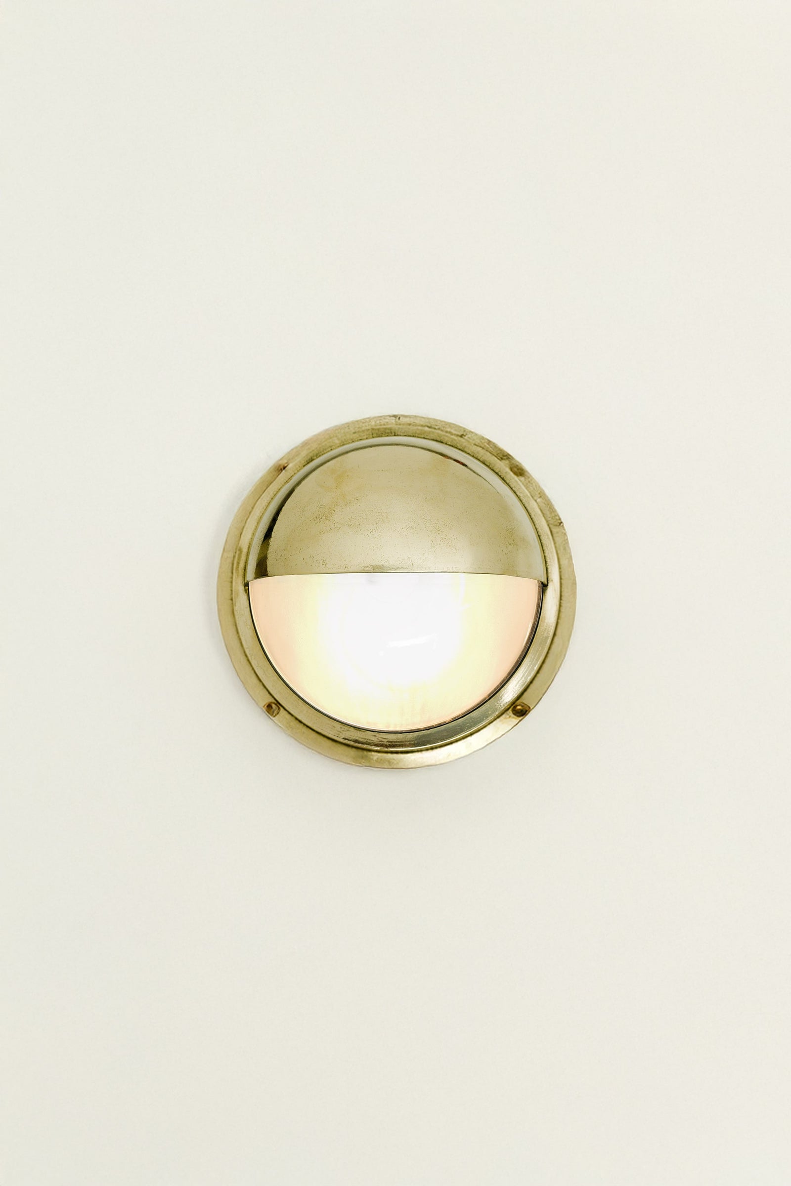 Variant Image for Poliertes Messing / Mattglas
