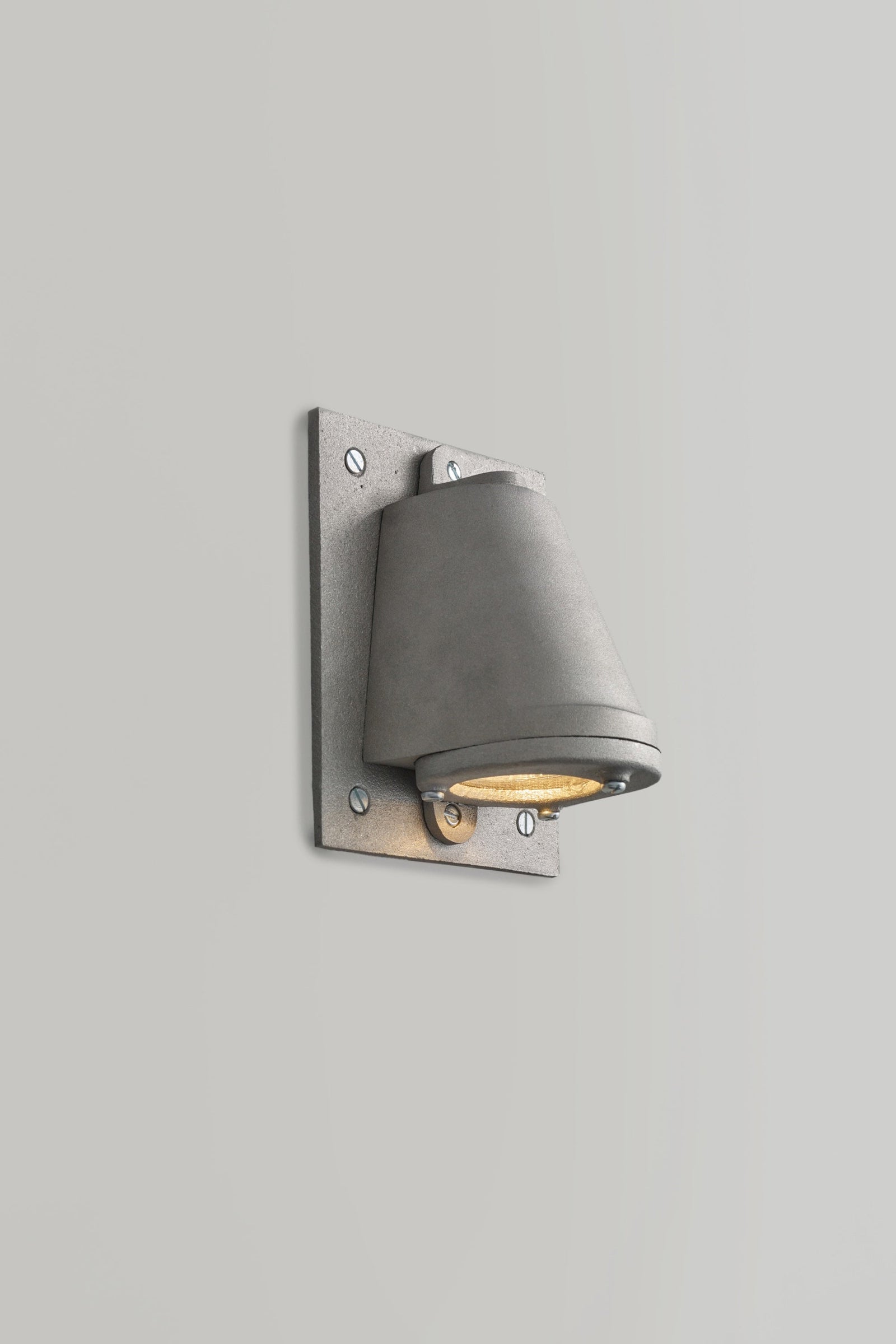 Variant Image for Sandblasted Anodised Aluminium