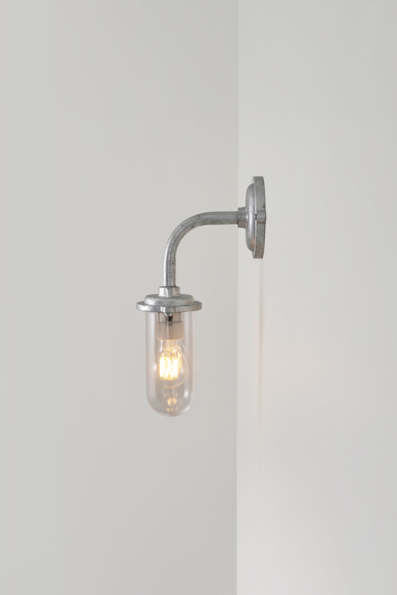 Variant Image for Galvanised Silver / Clear / Standard