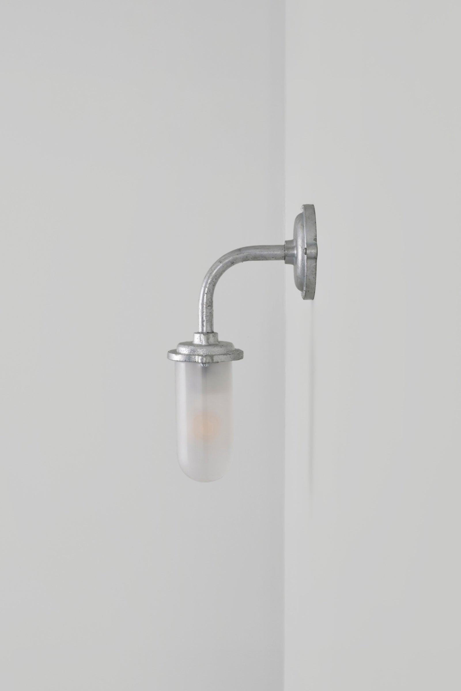 Variant Image for Galvanised Silver / Frosted / Standard