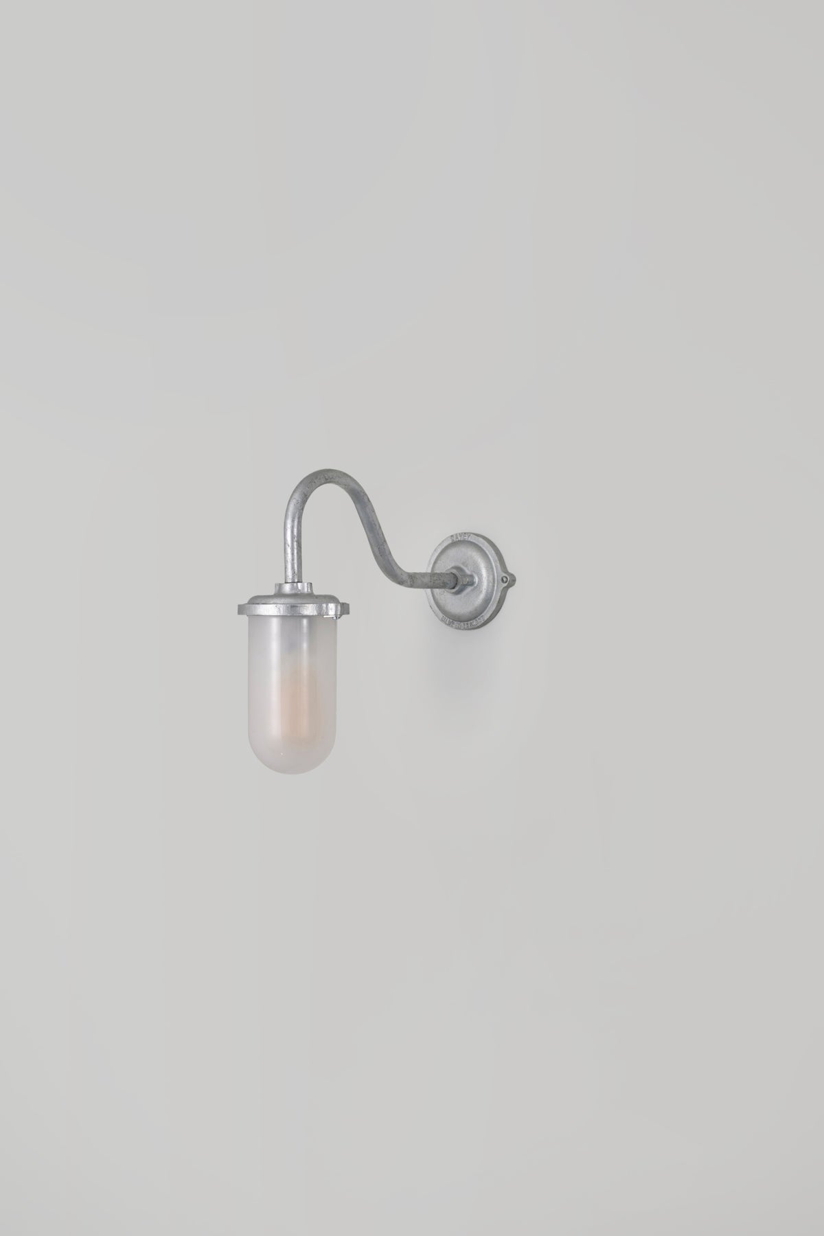 Variant Image for Verzinktes Silber / Mattglas / Standard