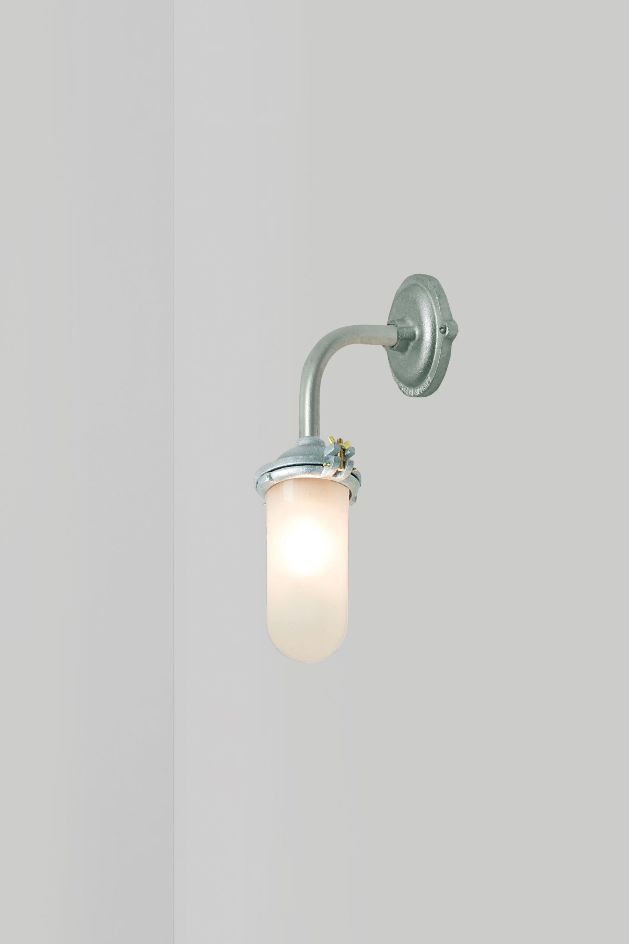 Bracket Light 7684 Außenleuchte, Rechtwinklig, Runde Rosette