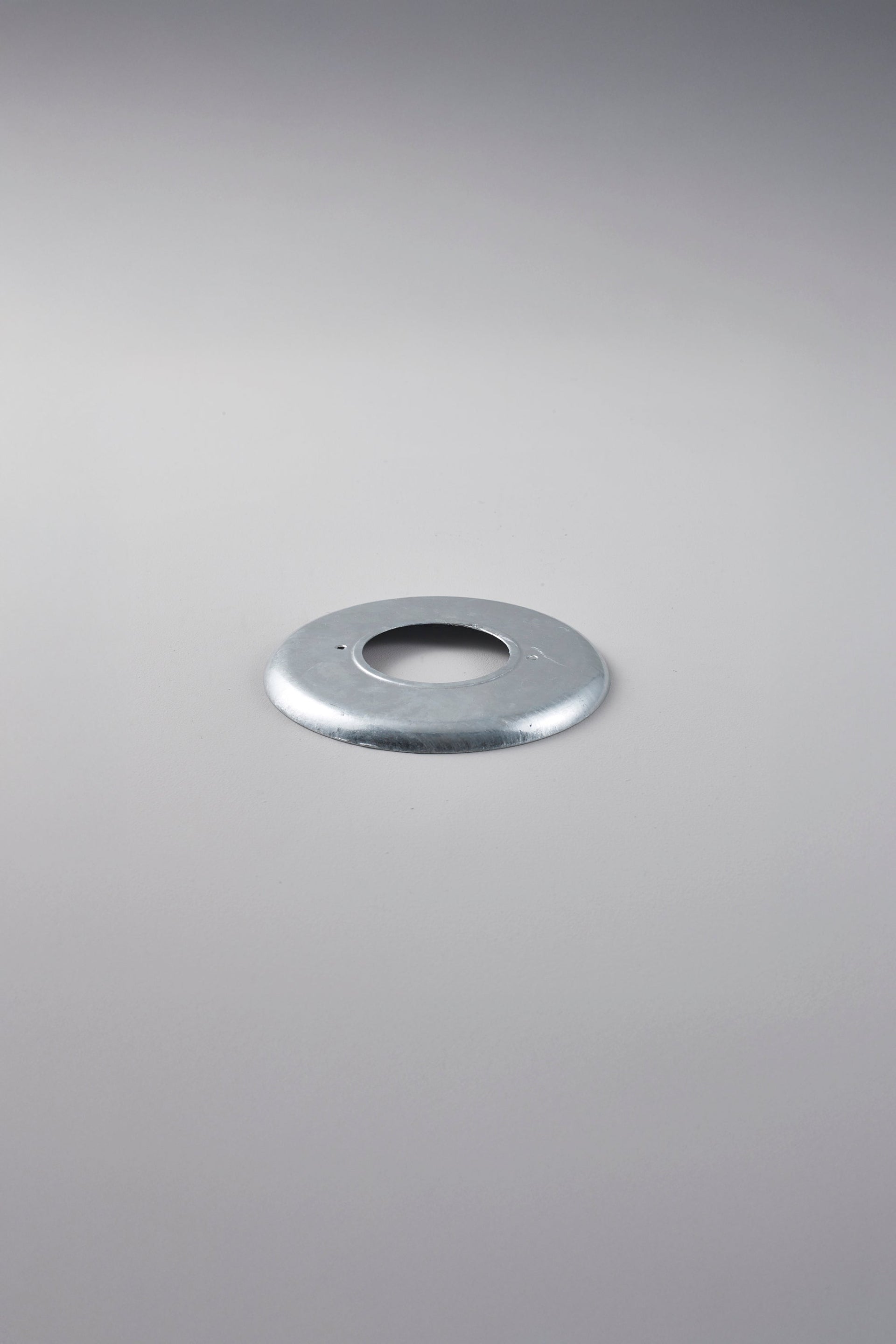 Galvanised Reflector 60W 7677